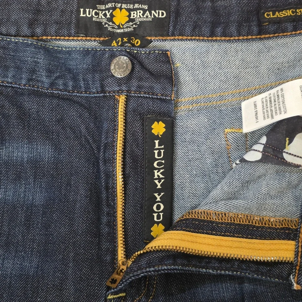 Lucky Brand Classic Straight Jeans Mens 42x30 Blue Denim Stretch Dark Wash